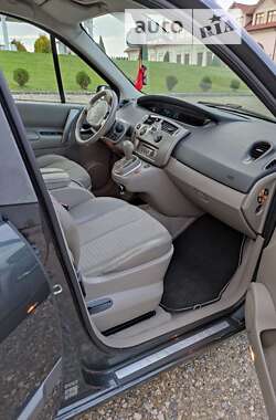 Минивэн Renault Scenic 2005 в Галиче