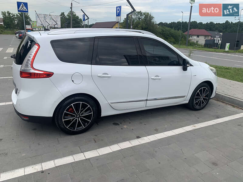 Минивэн Renault Scenic 2012 в Ивано-Франковске фото 10 Минивэн Renault Scenic 2012 в Ивано-Франковске