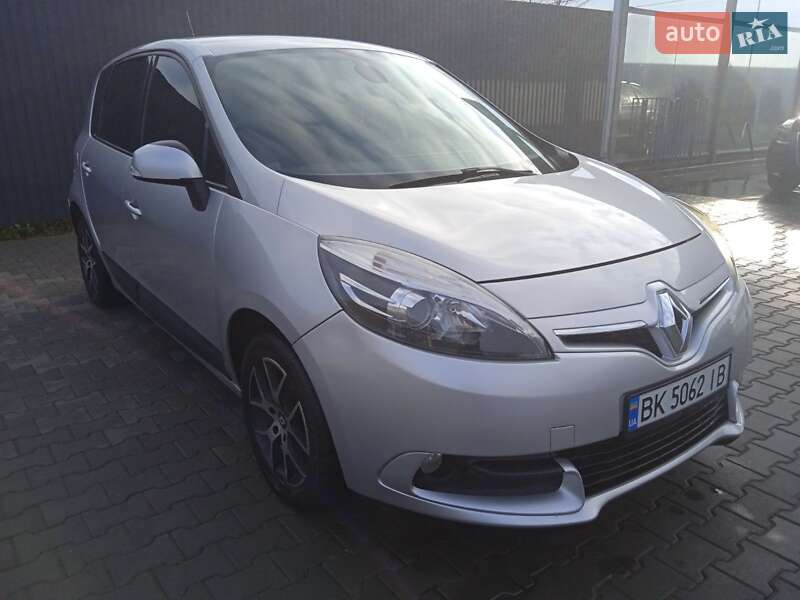 Мінівен Renault Scenic 2012 в Балті