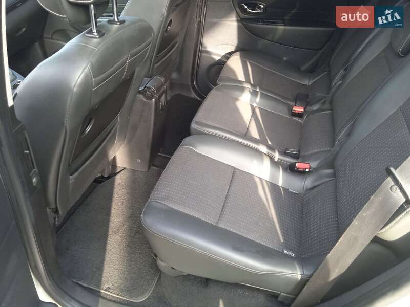 Мінівен Renault Scenic 2012 в Балті