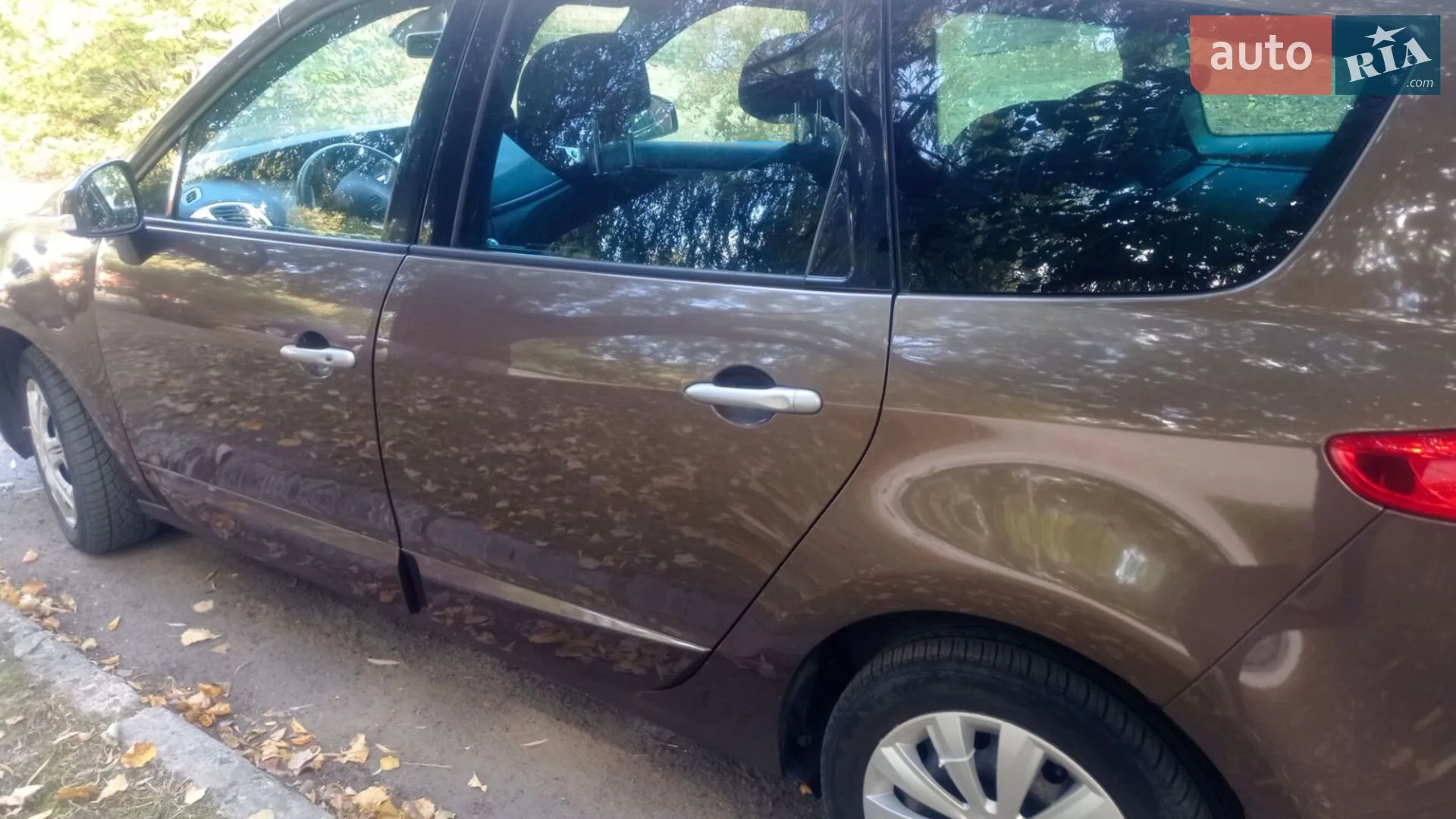 2010 Renault Scenic - мініатюра 3