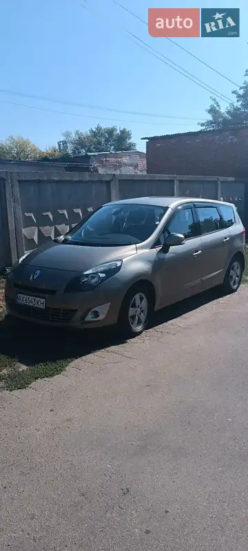 Renault Scenic