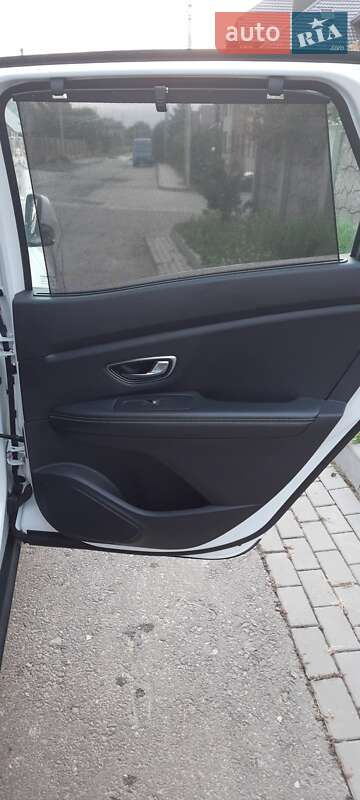 Минивэн Renault Scenic 2017 в Луцке