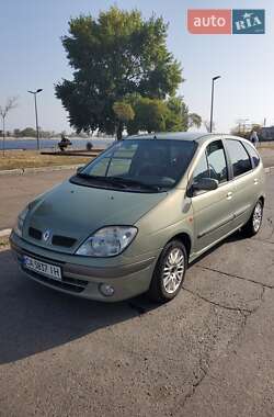 Минивэн Renault Scenic 2003 в 