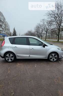 Минивэн Renault Scenic 2011 в Каменском