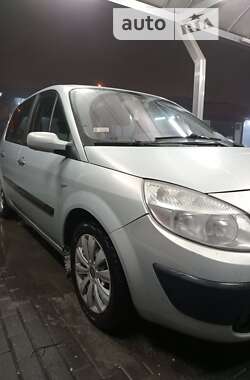 Минивэн Renault Scenic 2003 в Ровно