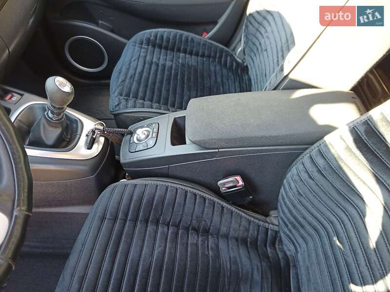 Минивэн Renault Scenic 2010 в Кременчуге