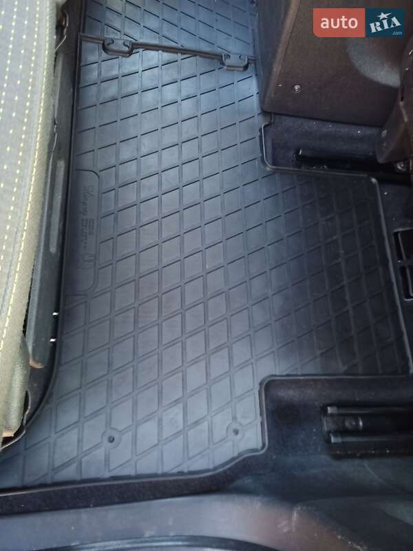 Минивэн Renault Scenic 2010 в Кременчуге