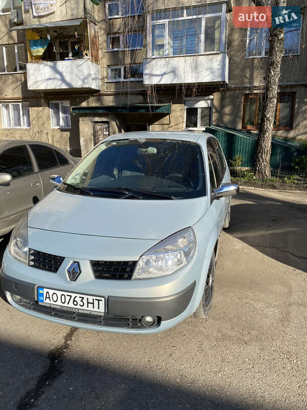 Минивэн Renault Scenic 2003 в Ужгороде