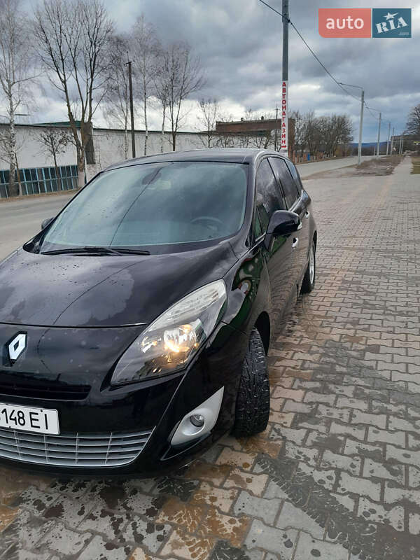 Минивэн Renault Scenic 2011 в Сокирянах