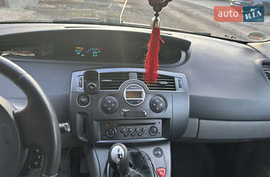 Мінівен Renault Scenic 2005 в 