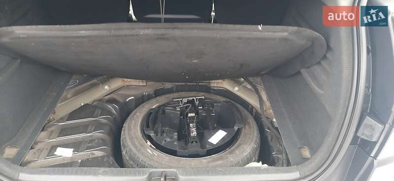 Минивэн Renault Scenic 2007 в Путивле