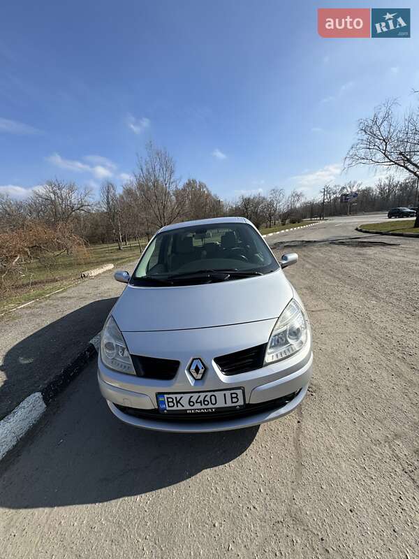 Мінівен Renault Scenic 2006 в Івано-Франківську