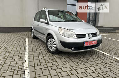 Минивэн Renault Scenic 2006 в Ровно