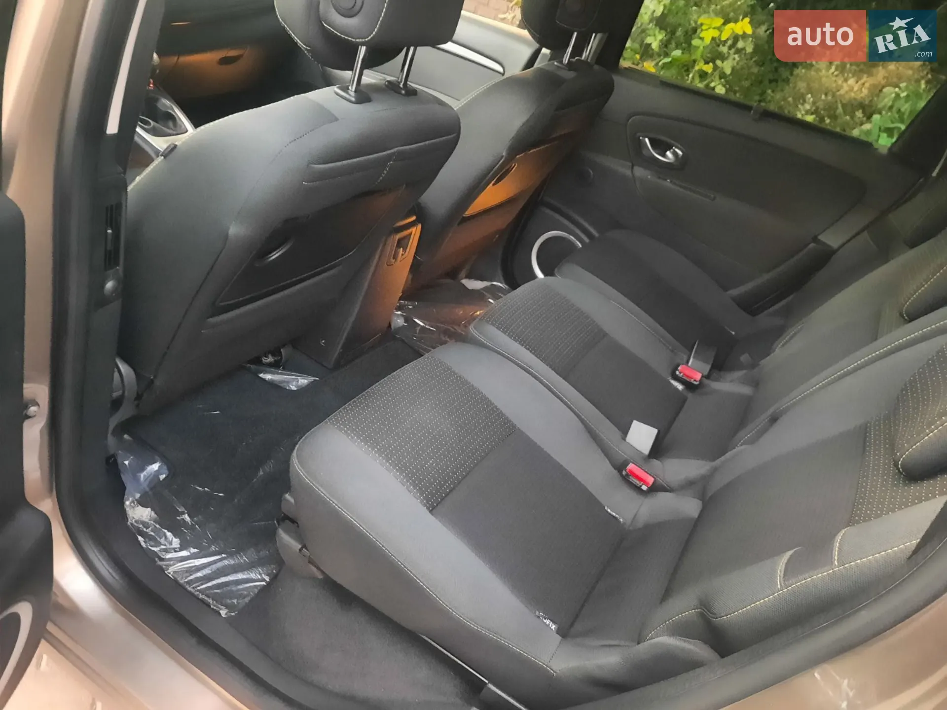 2010 Renault Scenic - мініатюра 3