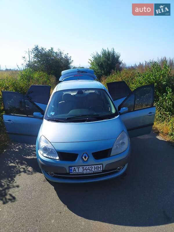 Минивэн Renault Scenic 2006 в Ивано-Франковске фото 2 Минивэн Renault Scenic 2006 в Ивано-Франковске
