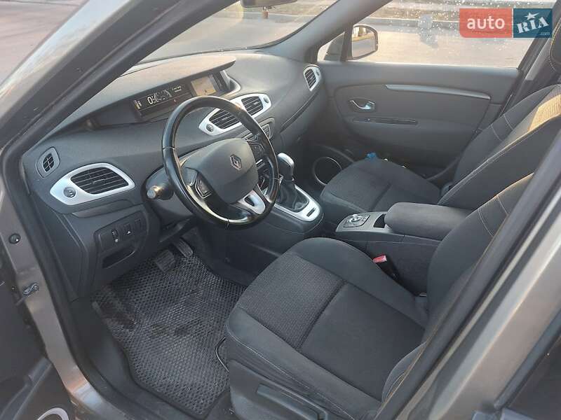 Минивэн Renault Scenic 2009 в Белой Церкви