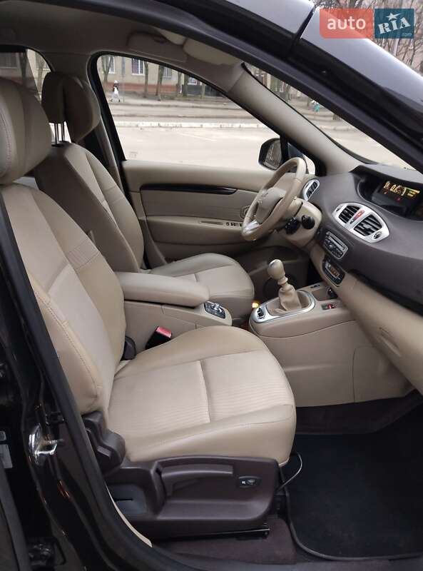Минивэн Renault Scenic 2009 в Харькове