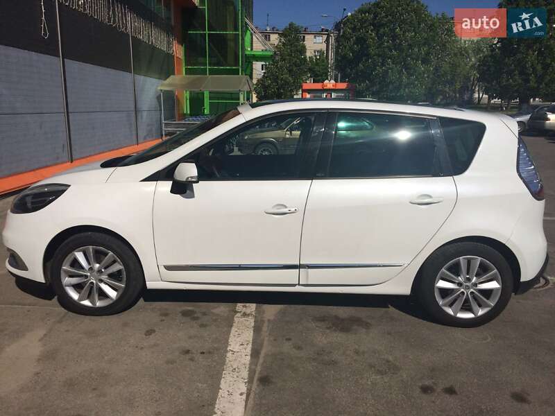 Renault Scenic 2012