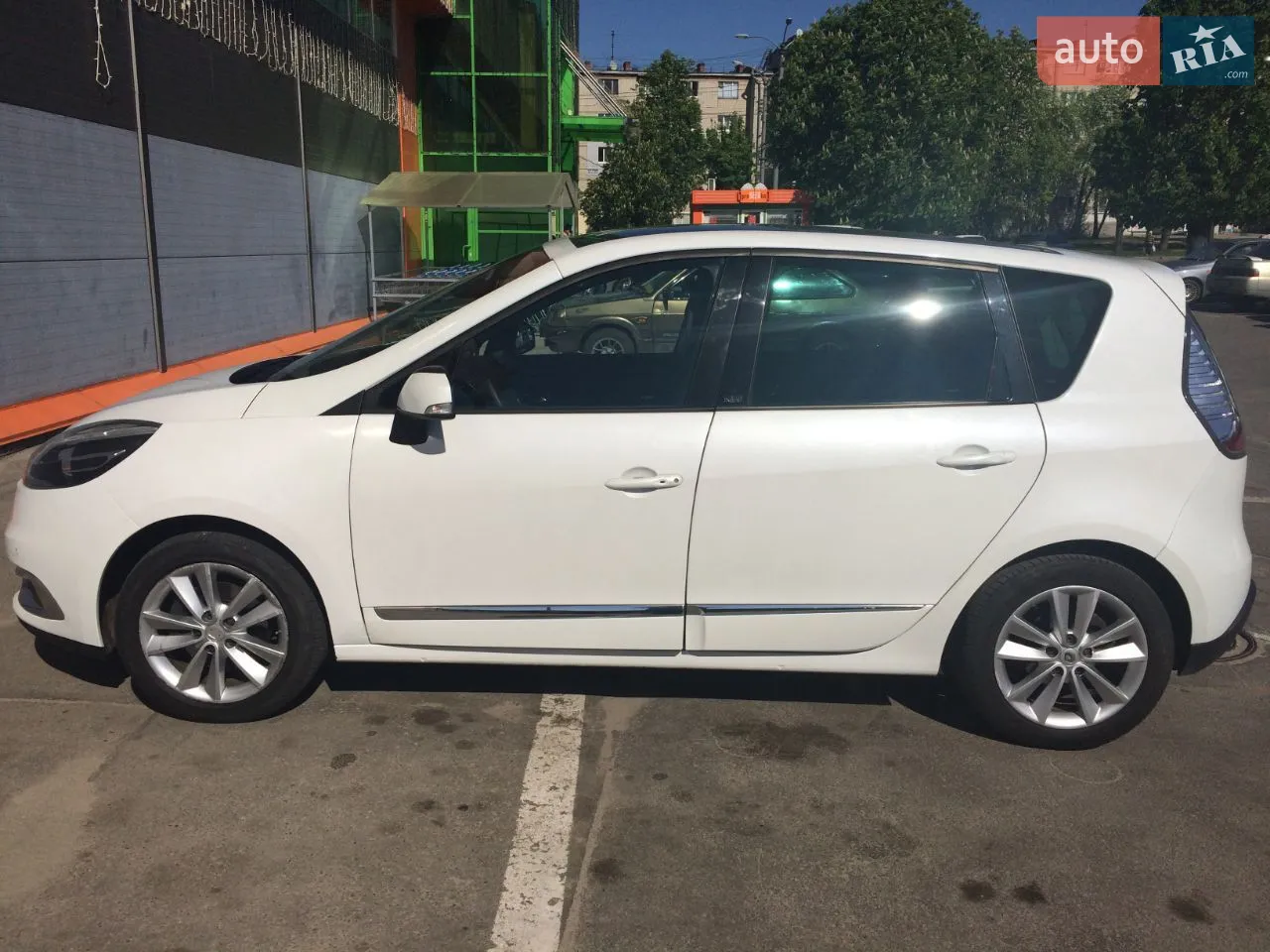 2011 Renault Scenic - мініатюра 32