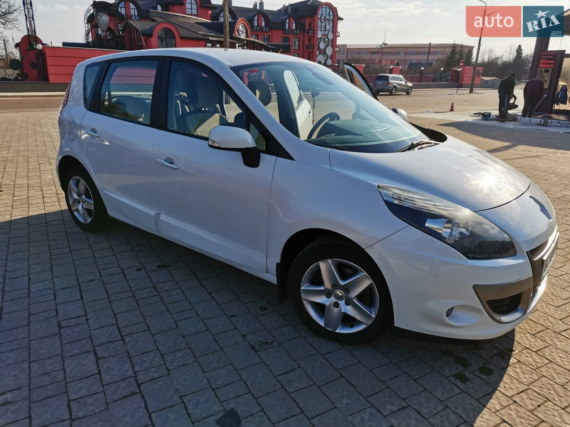 2011 Renault Scenic - мініатюра 10