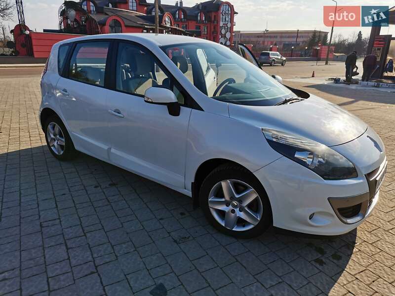 Минивэн Renault Scenic 2011 в Дрогобыче фото 10 Минивэн Renault Scenic 2011 в Дрогобыче