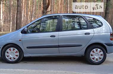Мінівен Renault Scenic 2000 в Славуті