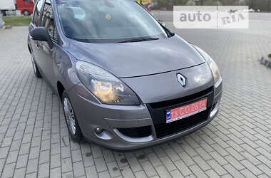 Минивэн Renault Scenic 2010 в Мукачево