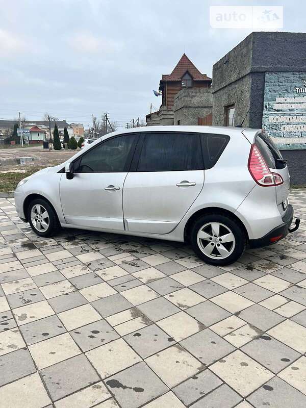 Минивэн Renault Scenic 2009 в Самборе