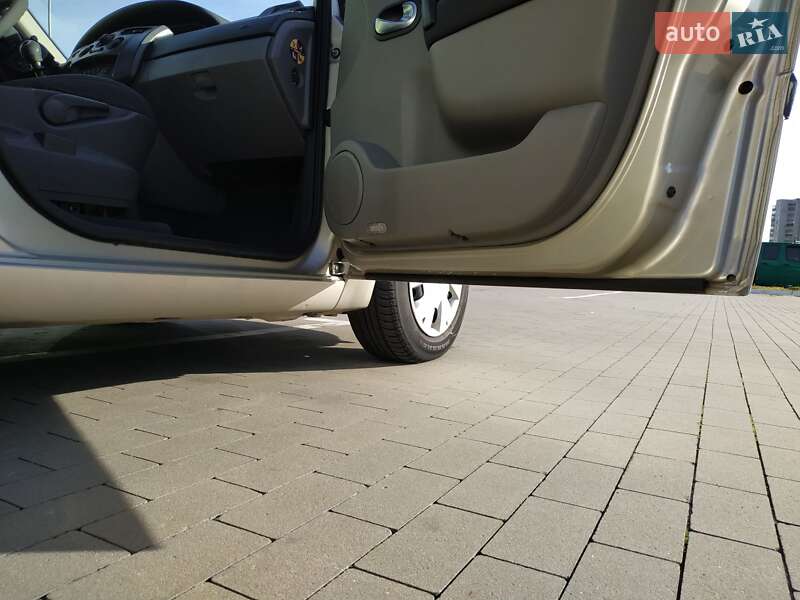 Мінівен Renault Scenic 2006 в Сумах