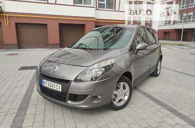 Мінівен Renault Scenic 2010 в Івано-Франківську