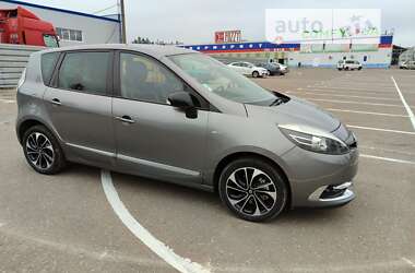 Мінівен Renault Scenic 2015 в Рівному