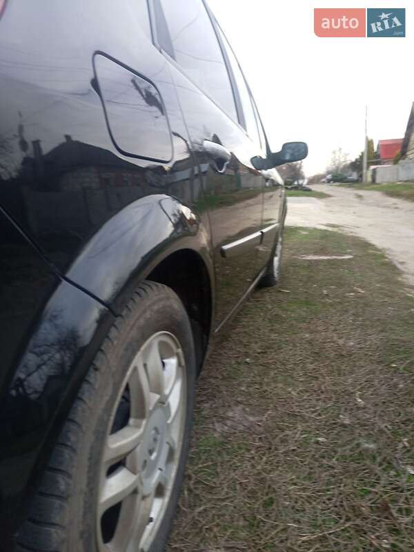 Мінівен Renault Scenic 2005 в Харкові