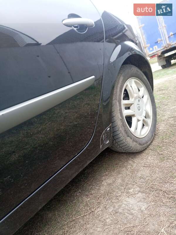 Мінівен Renault Scenic 2005 в Харкові