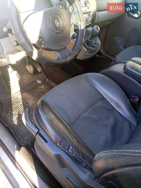 Мінівен Renault Scenic 2005 в Харкові