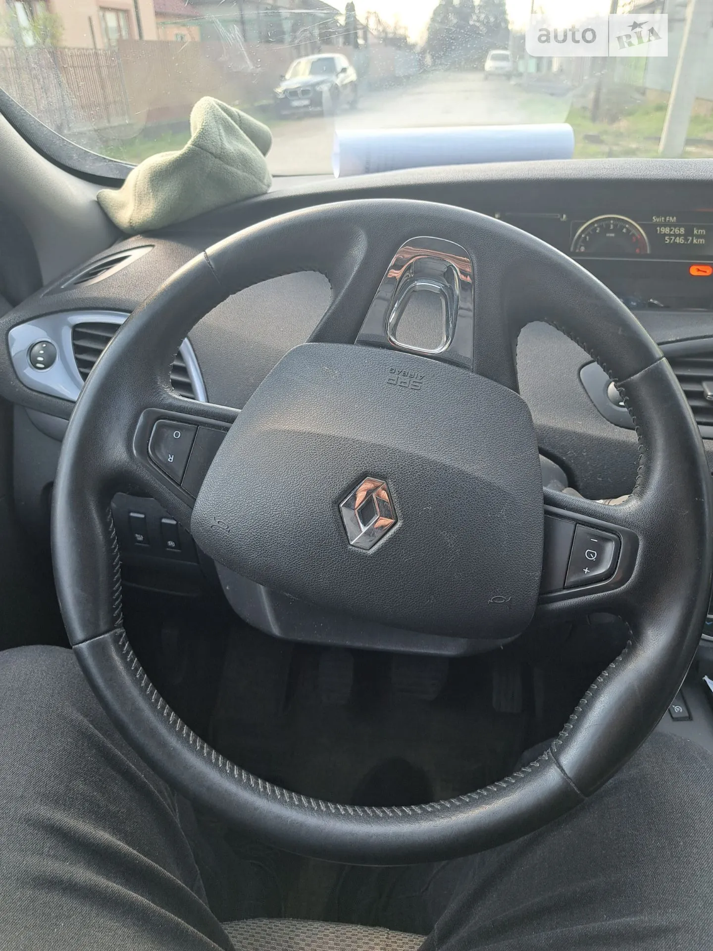2014 Renault Scenic - мініатюра 10