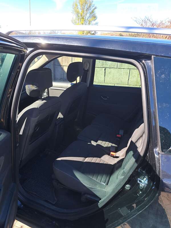 Мінівен Renault Scenic 2014 в Ужгороді фото 4 Мінівен Renault Scenic 2014 в Ужгороді