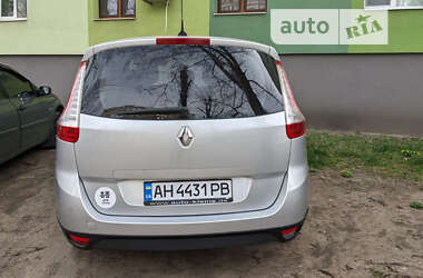 Минивэн Renault Scenic 2012 в Днепре