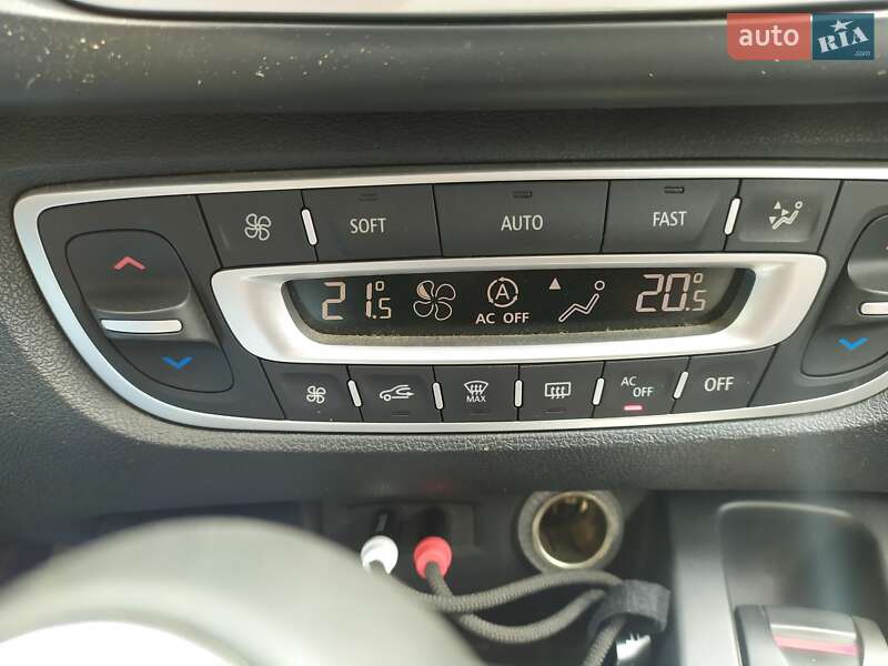 Минивэн Renault Scenic 2011 в Львове