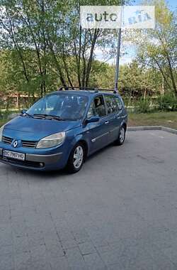 Минивэн Renault Scenic 2004 в Новояворовске