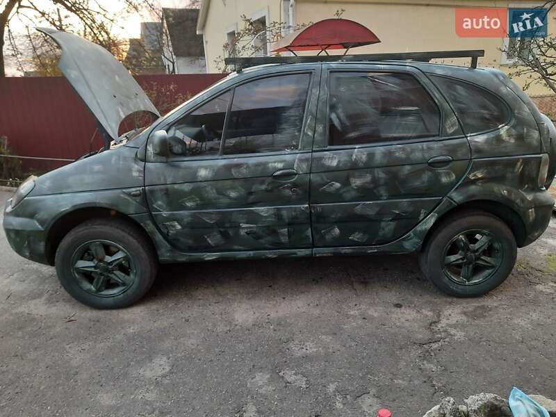 Мінівен Renault Scenic 2003 в Обухові