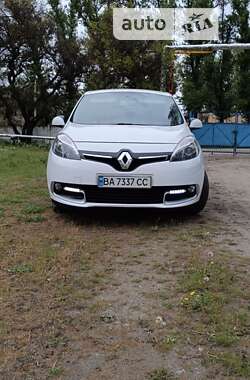 Минивэн Renault Scenic 2014 в Кременчуге