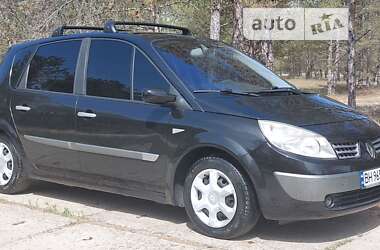 Минивэн Renault Scenic 2004 в Вилково