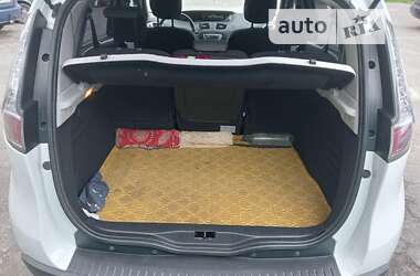 Минивэн Renault Scenic 2013 в Киеве