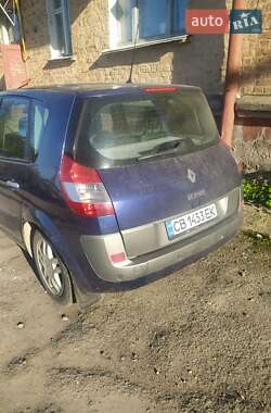 Минивэн Renault Scenic 2005 в 