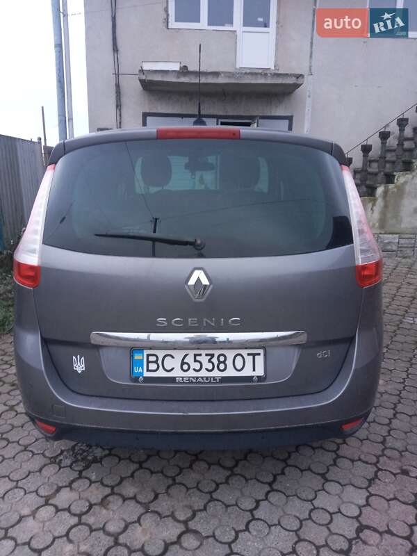 Минивэн Renault Scenic 2012 в Стрые