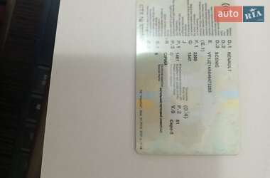 Минивэн Renault Scenic 2012 в 
