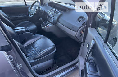 Минивэн Renault Scenic 2004 в Киеве