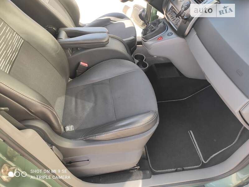 Мінівен Renault Scenic 2005 в Києві