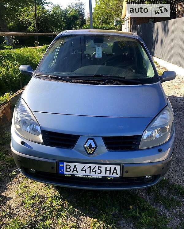 Минивэн Renault Scenic 2005 в Кропивницком